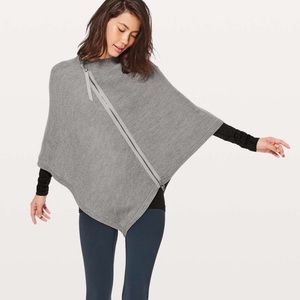 LULULEMON On the Go Poncho Size OS